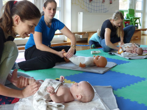 Fotka z lekce Pohlazení - baby masáže